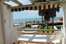 Apartamento en Chiclana de la Frontera - Primera Línea de Playa - R112...