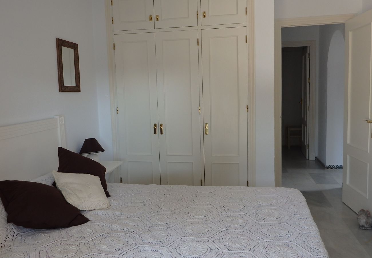Apartamento en Chiclana de la Frontera - Poblado Sancti Petri - R308 Residencial Pueblo Marinero 