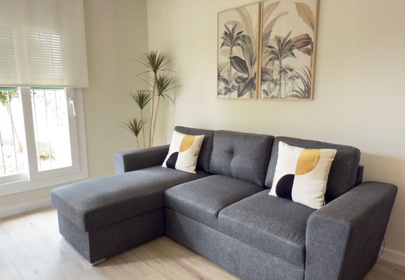 Apartamento en Chiclana de la Frontera - Punto Mágico, apartamento con jardín