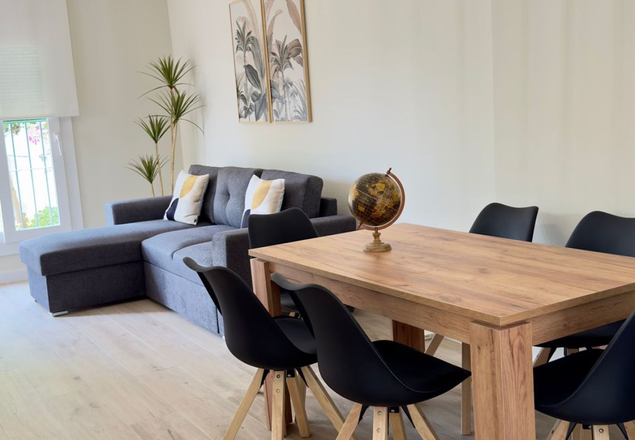 Apartamento en Chiclana de la Frontera - Punto Mágico, apartamento con jardín