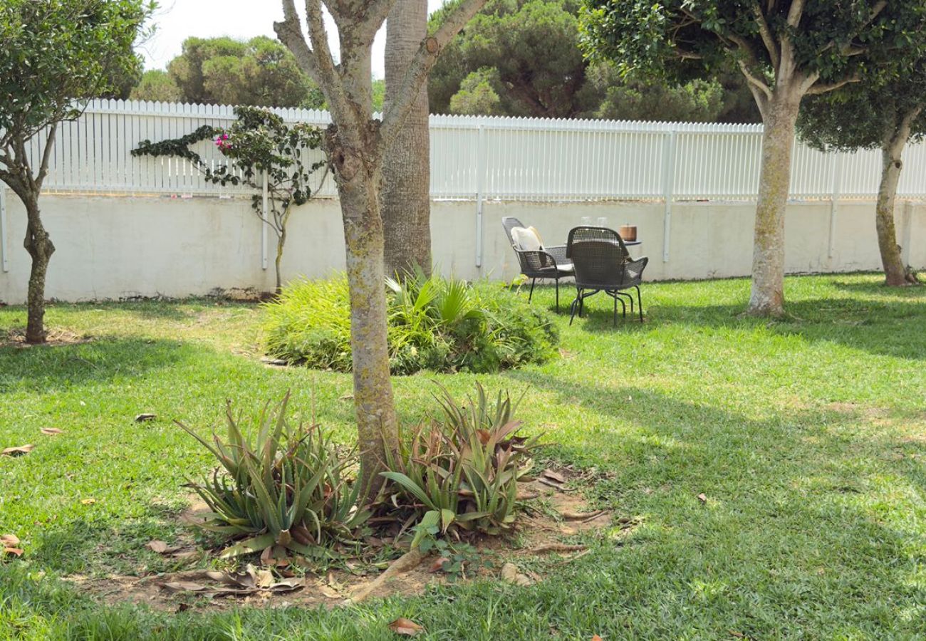 Apartamento en Chiclana de la Frontera - Punto Mágico, apartamento con jardín