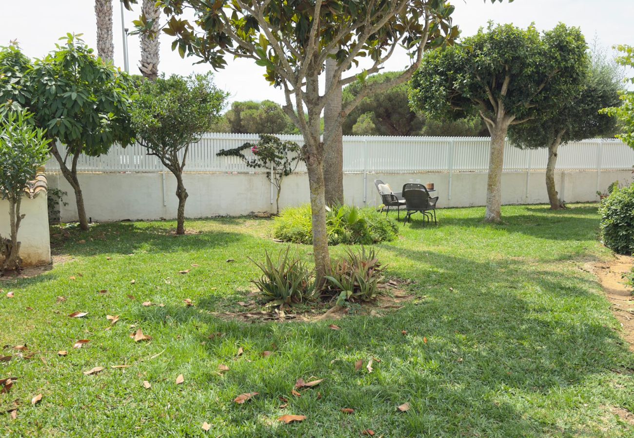 Apartamento en Chiclana de la Frontera - Punto Mágico, apartamento con jardín