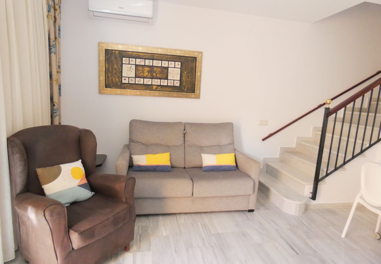 Casa adosada en Chiclana de la Frontera - Apartamento en Residencial - R023 La Serena