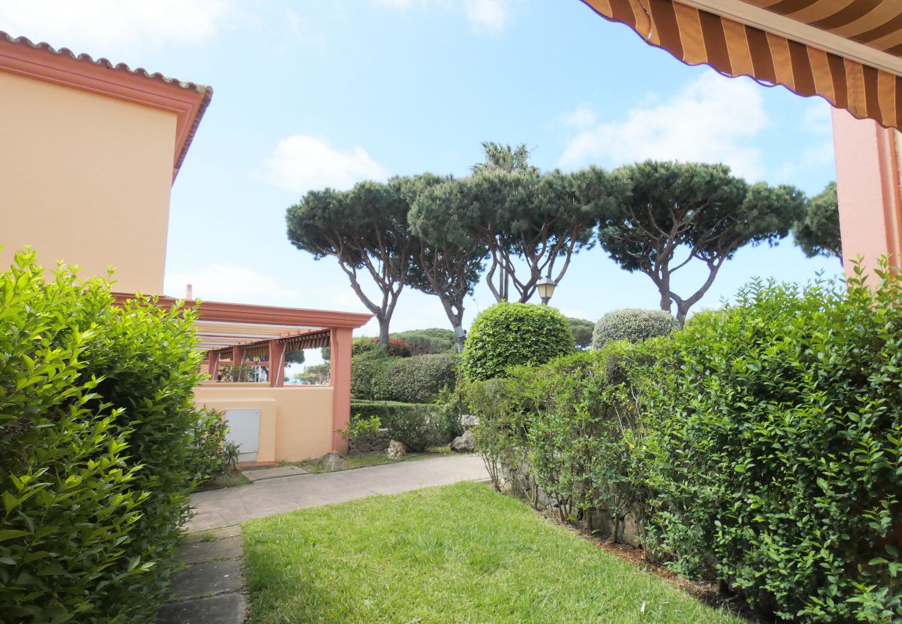 Casa adosada en Chiclana de la Frontera - Apartamento en Residencial - R023 La Serena