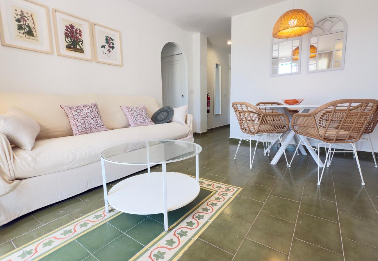 Apartamento en Chiclana de la Frontera - FRENTE AL MAR - R276 Pinar de Don Jesús  -  Acuario