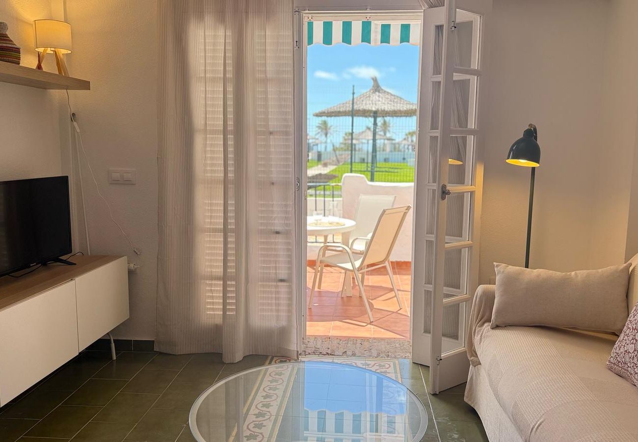 Apartamento en Chiclana de la Frontera - FRENTE AL MAR - R276 Pinar de Don Jesús  -  Acuario