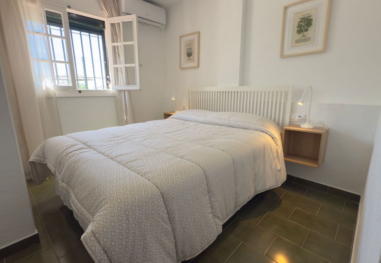 Apartamento en Chiclana de la Frontera - FRENTE AL MAR - R276 Pinar de Don Jesús  -  Acuario