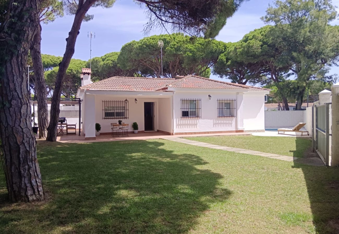 Chalet en Chiclana de la Frontera - ÍNDICO 11