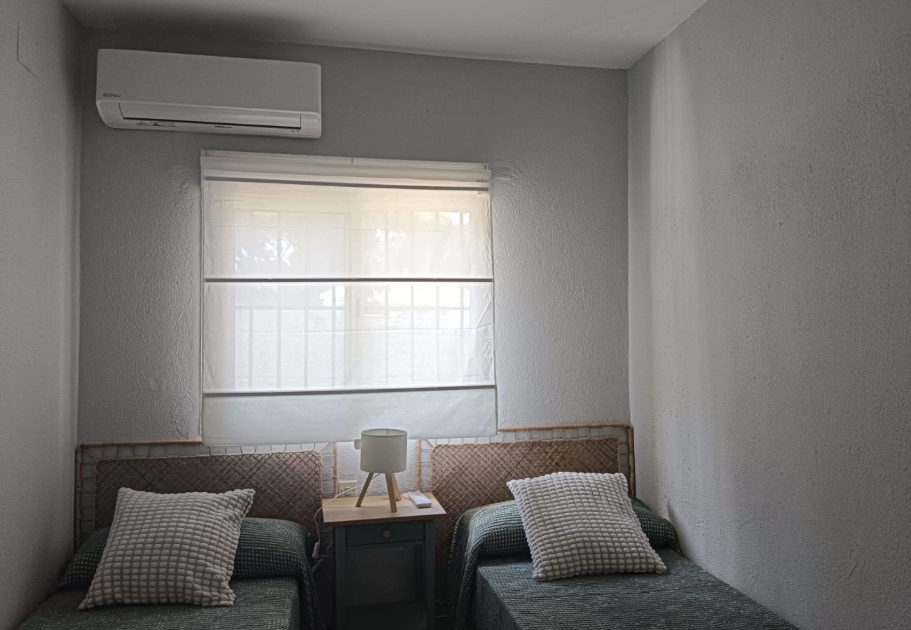 Chalet en Chiclana de la Frontera - ÍNDICO 11