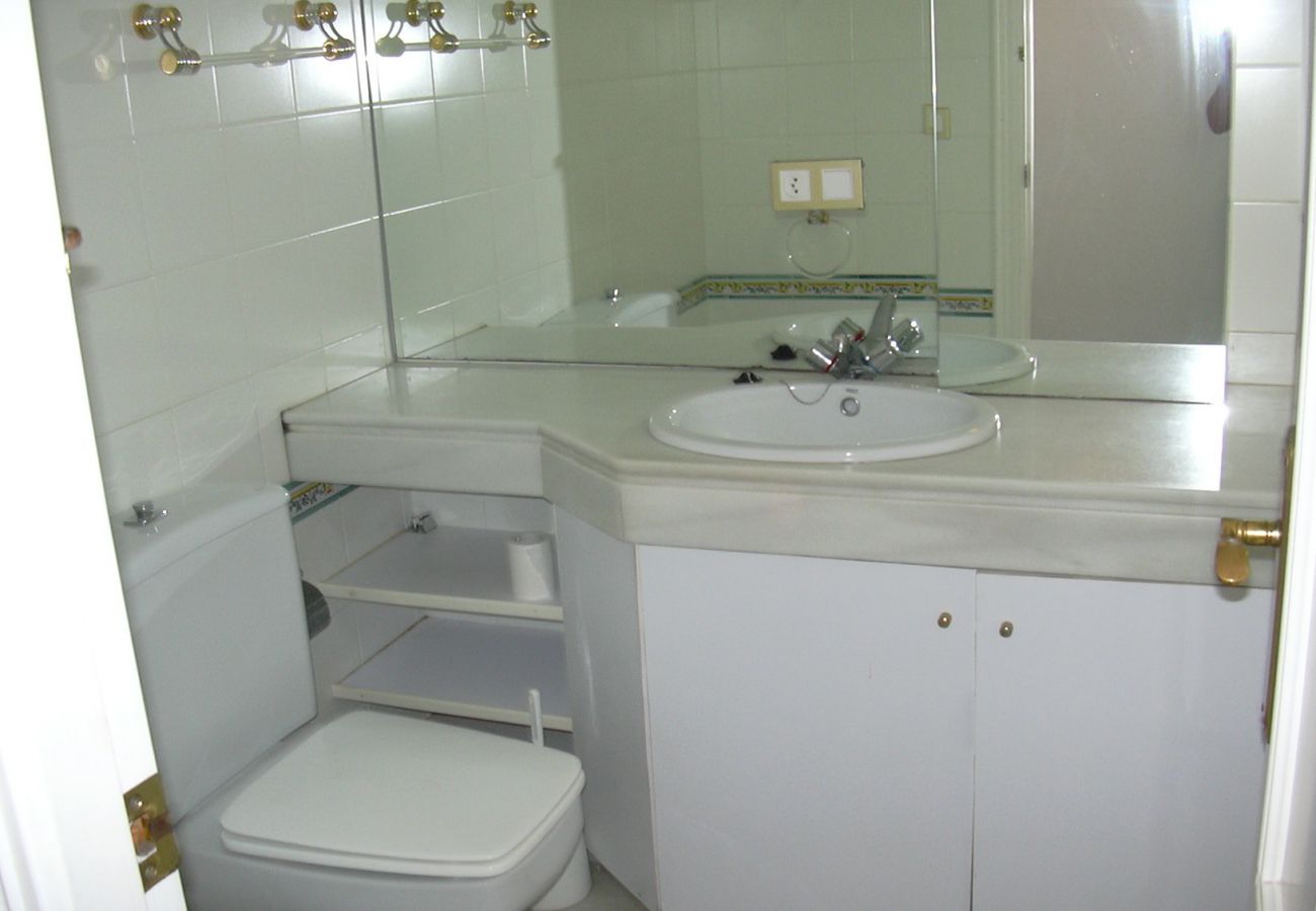 Ferienwohnung in Chiclana de la Frontera - Primera línea de playa - R062 Residencial Pinomar 