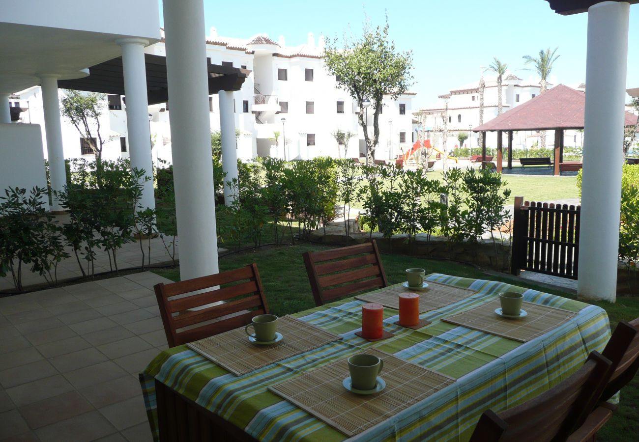 Ferienwohnung in Chiclana de la Frontera - Apartamento con jardín - R149 CSP