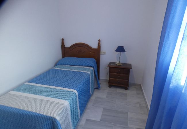 Ferienhaus in Chiclana de la Frontera - Unifamiliar cerca del mar - R170 Residencial La Serena