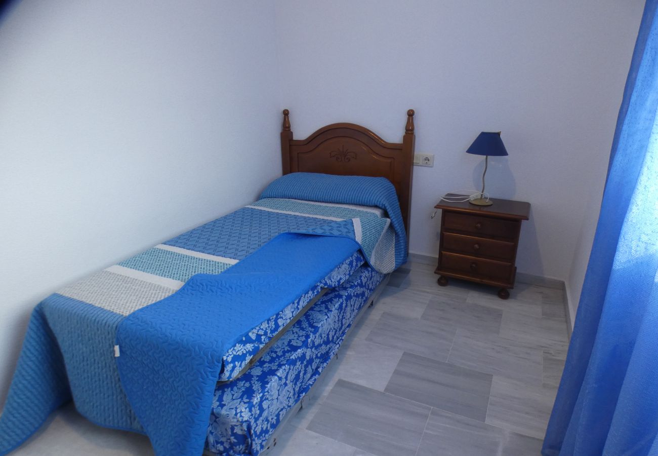 Ferienhaus in Chiclana de la Frontera - Unifamiliar cerca del mar - R170 Residencial La Serena