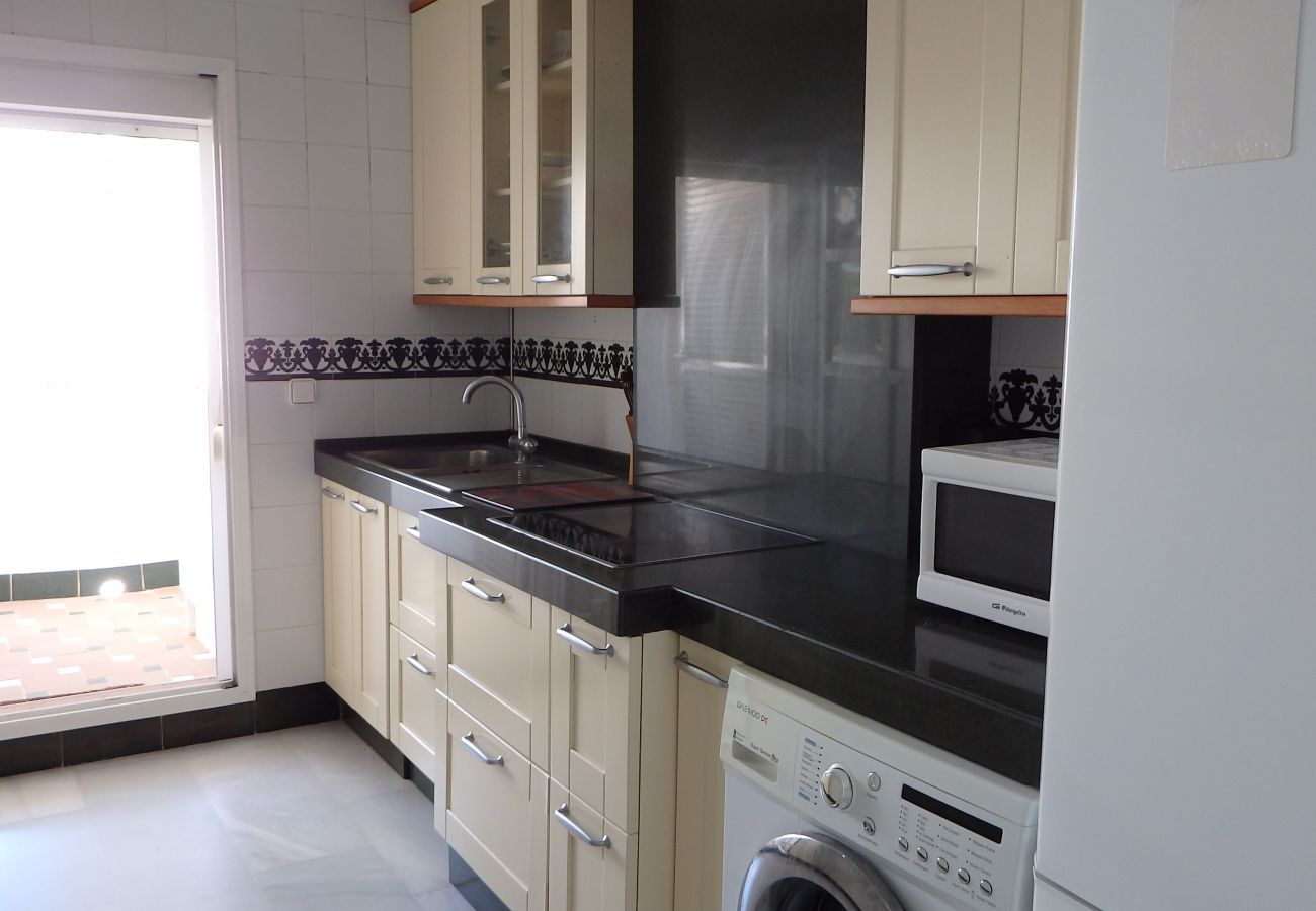 Ferienwohnung in Chiclana de la Frontera - Poblado Sancti Petri - R308 Residencial Pueblo Marinero 