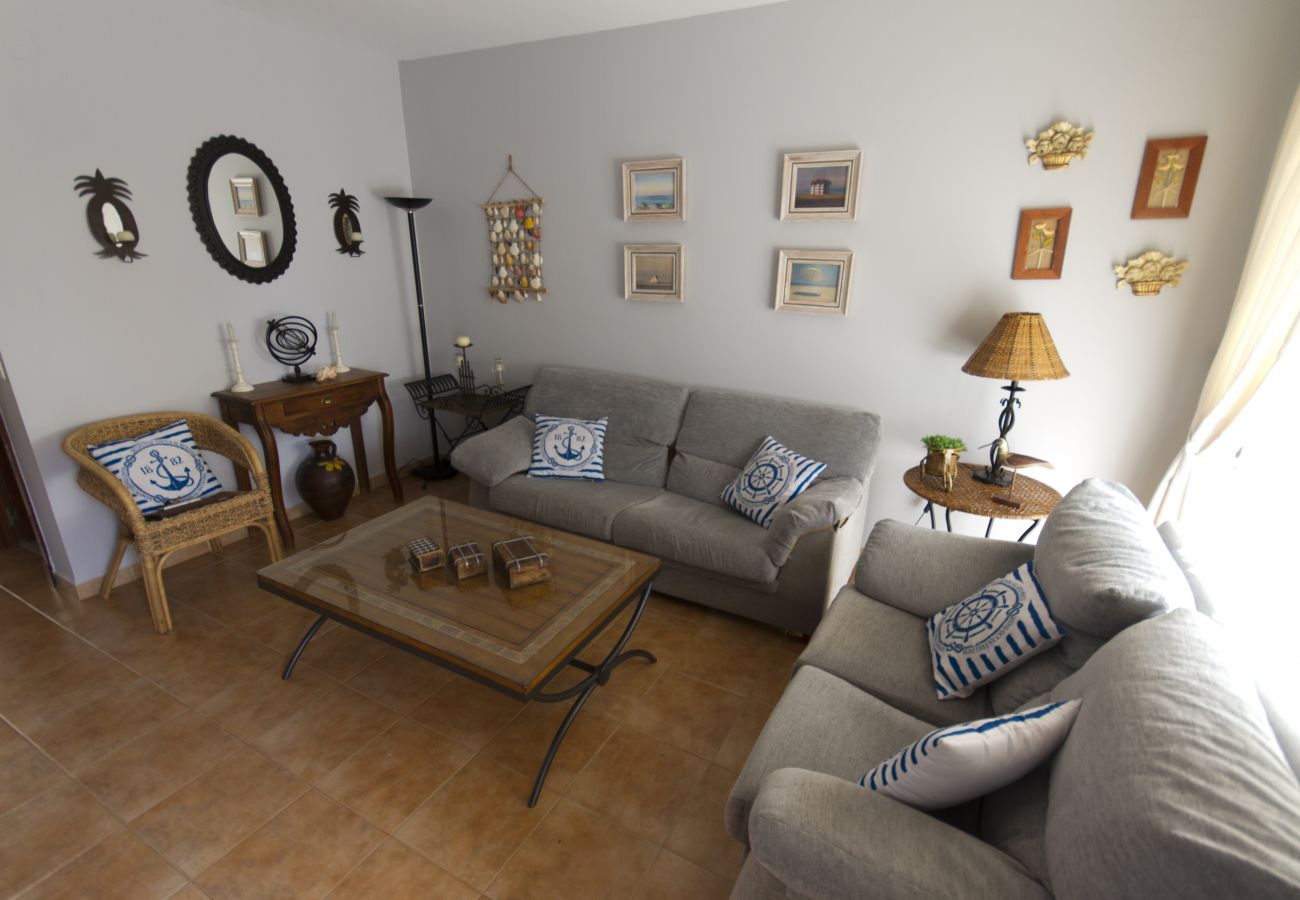 Ferienhaus in Chiclana de la Frontera - R047 Residencial La Balconera Unifamiliar