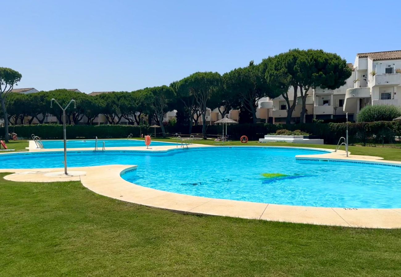 Ferienwohnung in Chiclana de la Frontera - Punto Mágico, apartamento con jardín