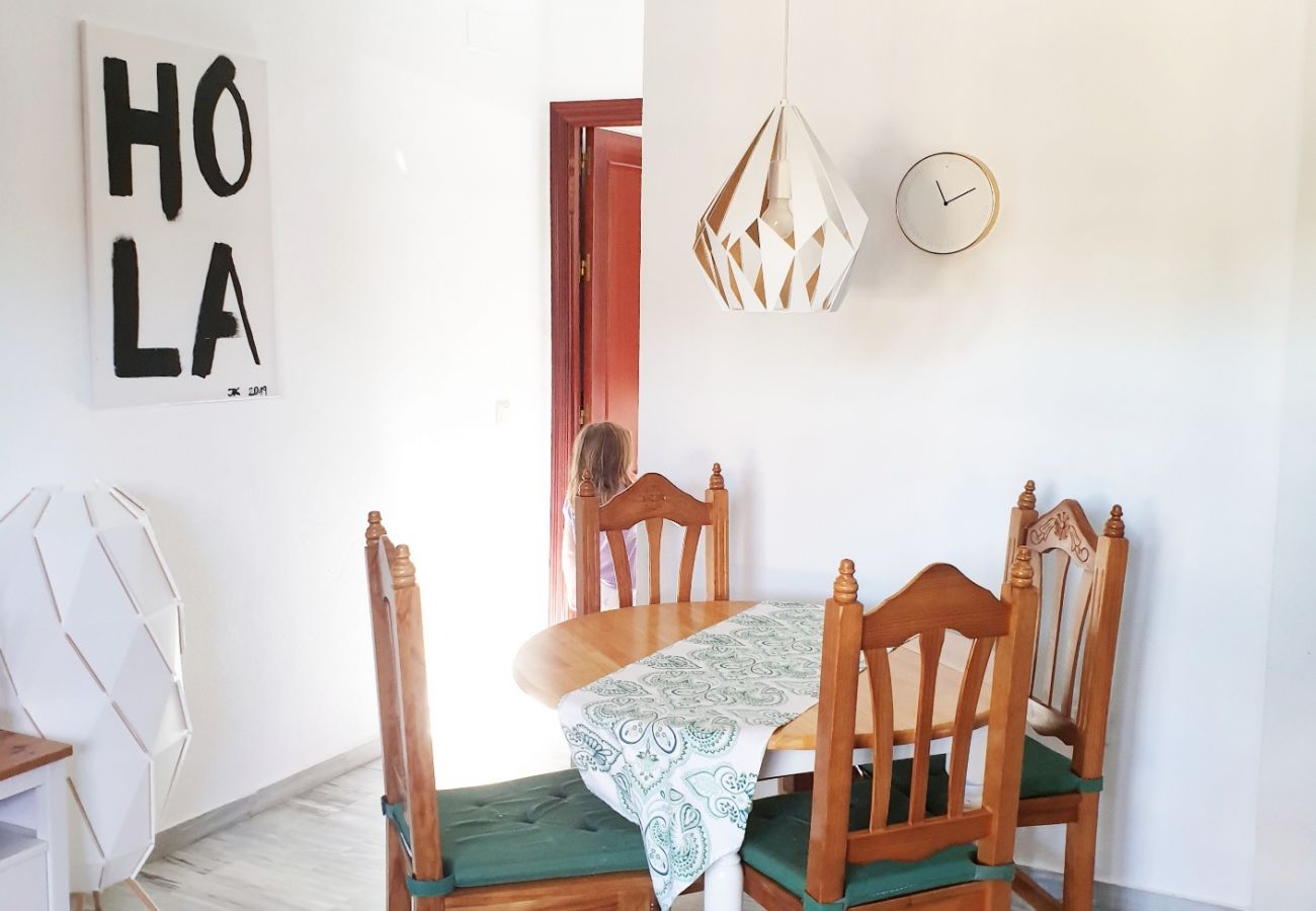 Doppelhaushälfte in Chiclana de la Frontera - Adosado cerca del Mar - R076 La Serena