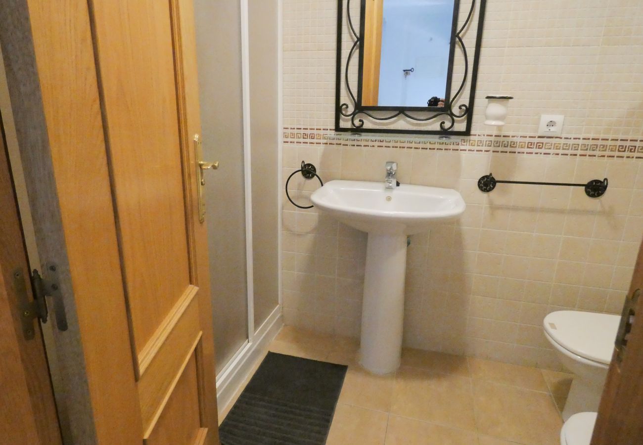 Ferienwohnung in Chiclana de la Frontera - Bajo con jardín - R040 Coto Sancti Petri 
