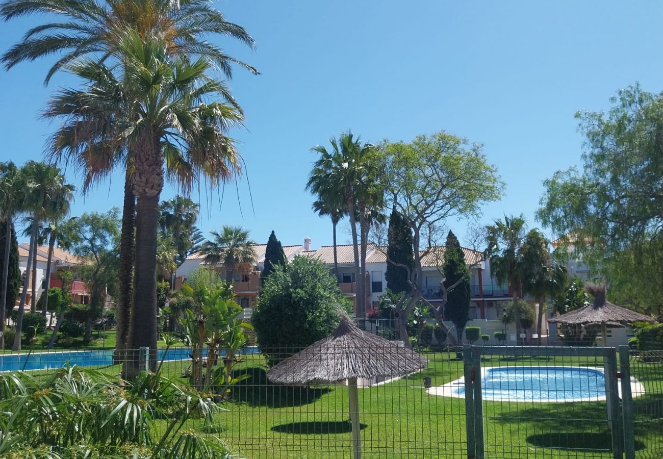 Ferienwohnung in Chiclana de la Frontera - R088 Aldea del Coto 