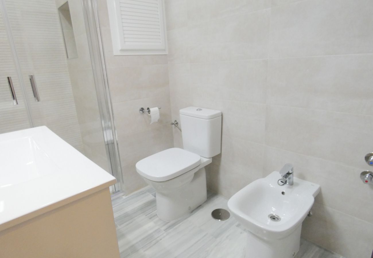 Doppelhaushälfte in Chiclana de la Frontera - Apartamento en Residencial - R023 La Serena