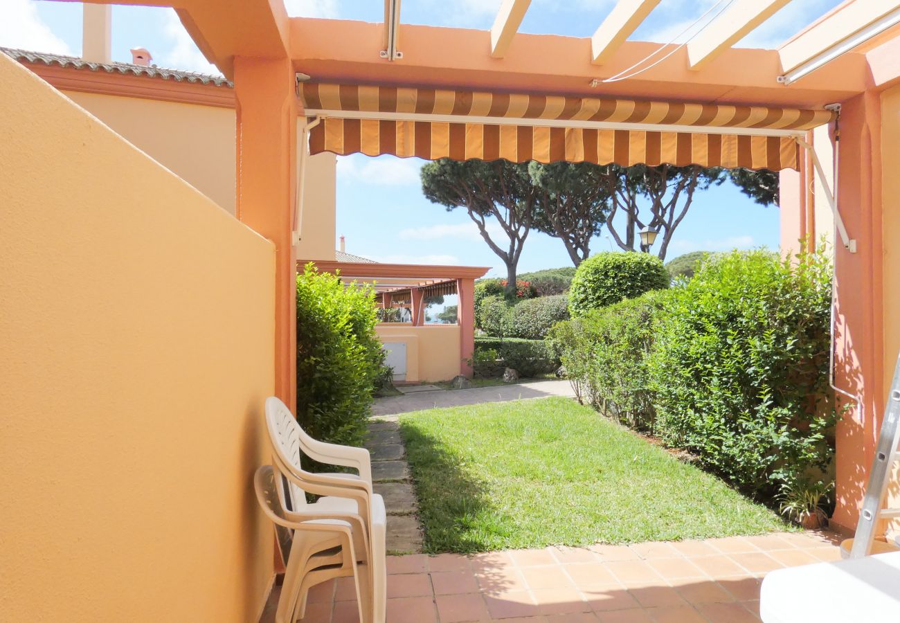 Doppelhaushälfte in Chiclana de la Frontera - Apartamento en Residencial - R023 La Serena