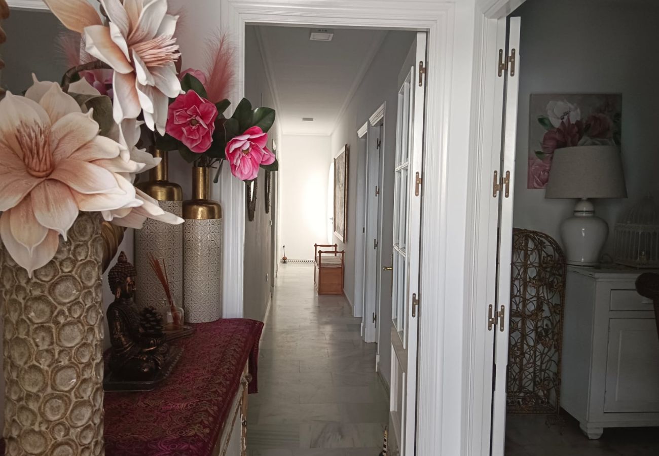 Landhaus in Chiclana de la Frontera - R103 Chalet Alcalde de Zalamea