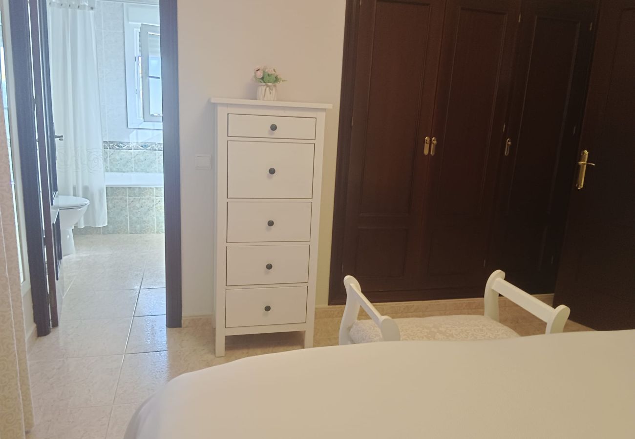 Chalet in Chiclana de la Frontera - 012 Morena