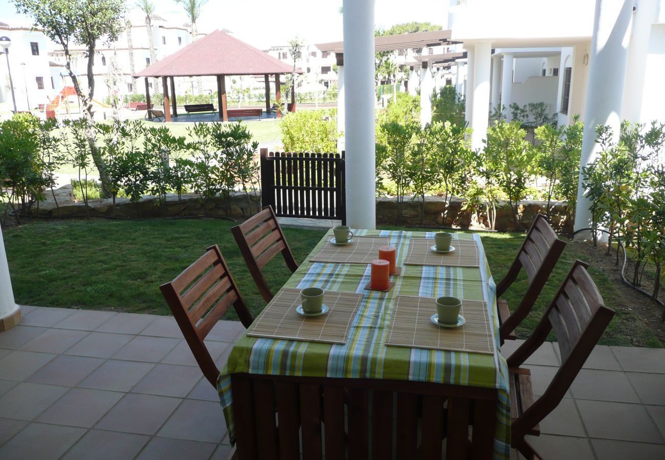 Apartment in Chiclana de la Frontera - Apartamento con jardín - R149 CSP