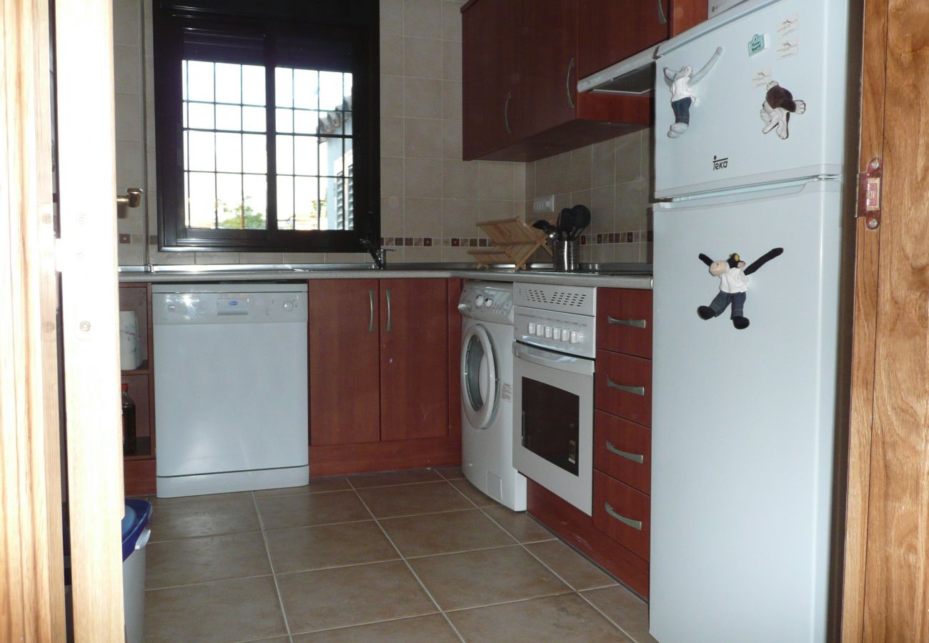 Apartment in Chiclana de la Frontera - Apartamento con jardín - R149 CSP