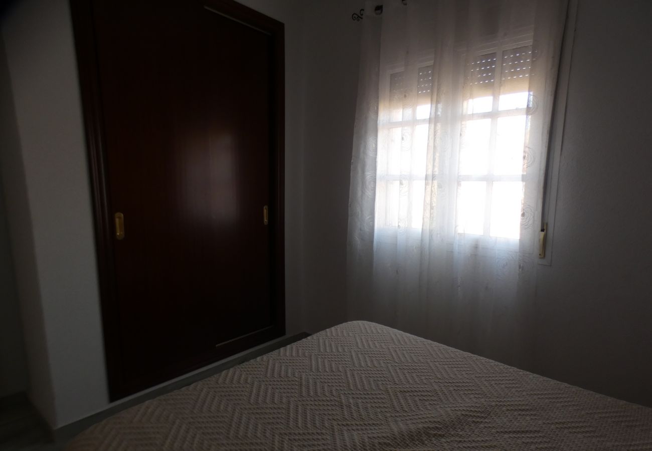 House in Chiclana de la Frontera - Adosado con jardín - R300 Residencial  La Serena