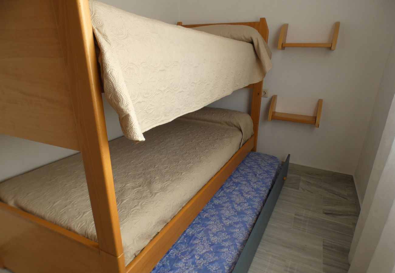 House in Chiclana de la Frontera - Adosado con jardín - R300 Residencial  La Serena