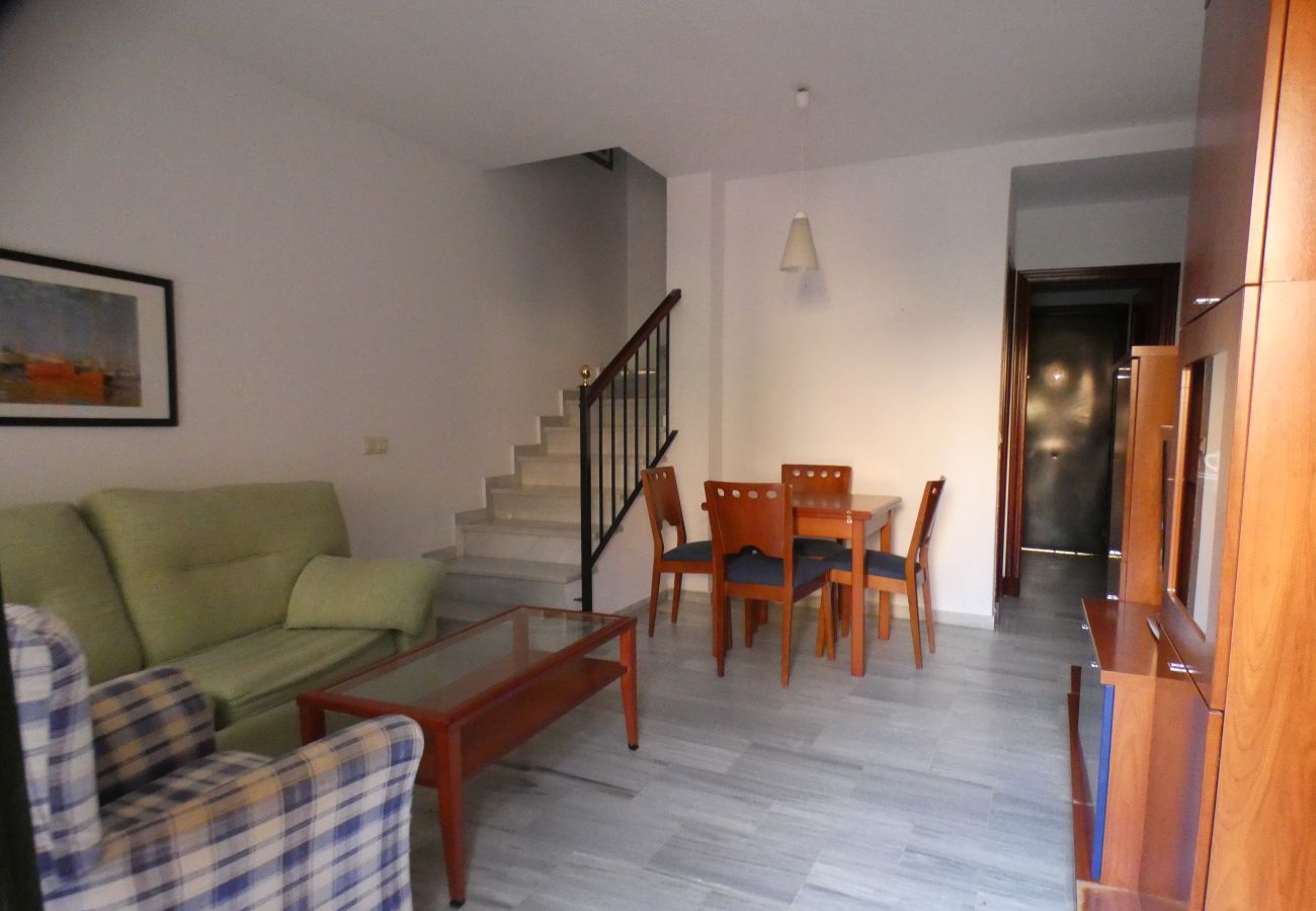 House in Chiclana de la Frontera - Adosado con jardín - R300 Residencial  La Serena