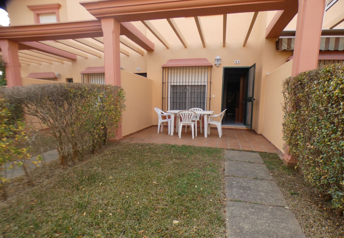 House in Chiclana de la Frontera - Adosado con jardín - R300 Residencial  La Serena