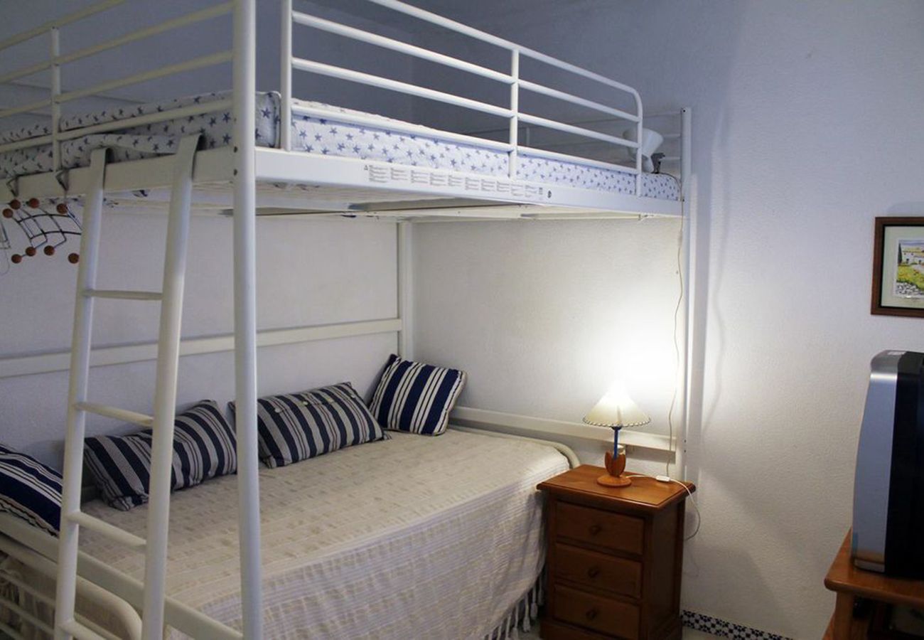 Apartment in Chiclana de la Frontera - R086 Residencial Laja Bermeja Bajo