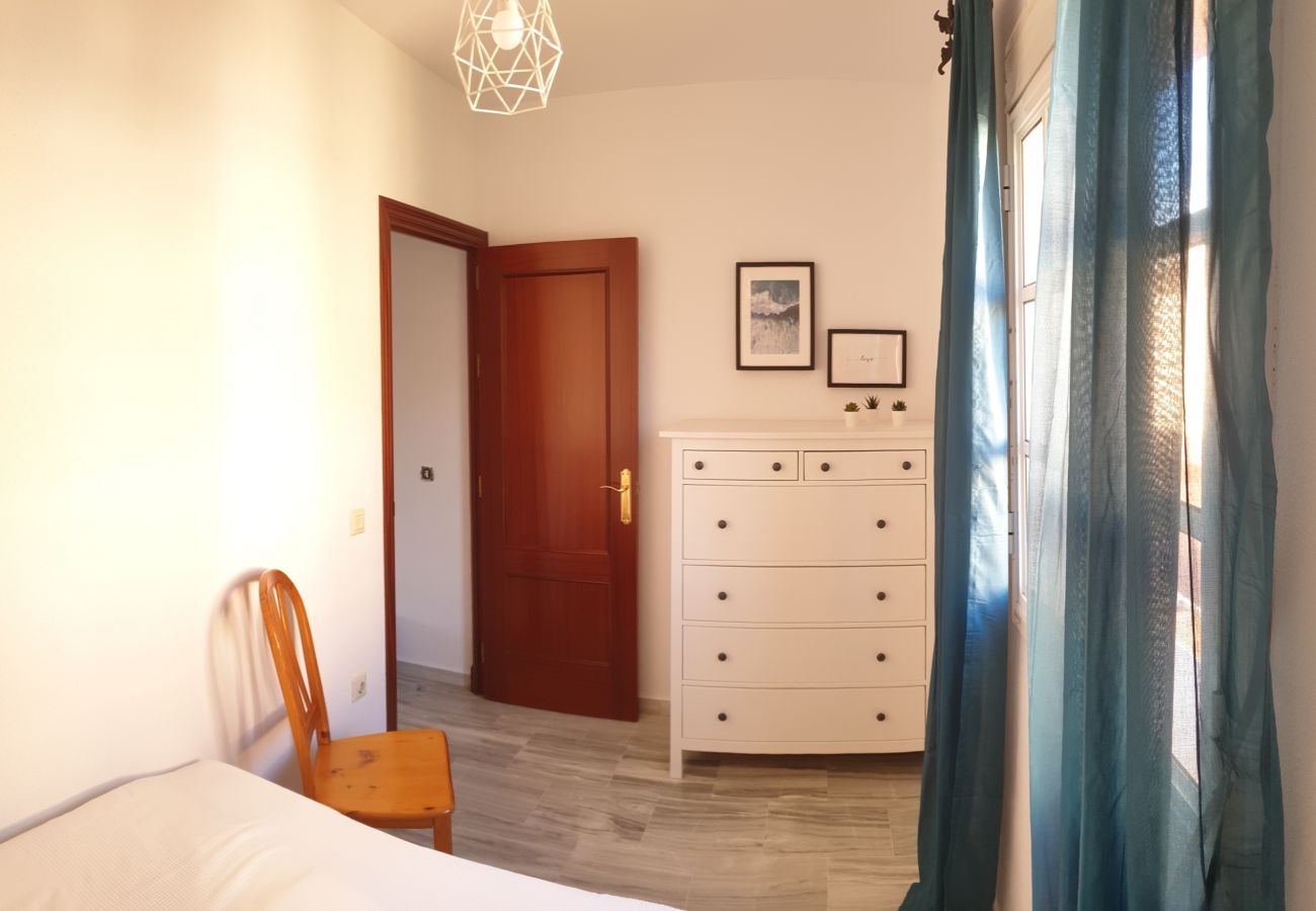 Terraced House in Chiclana de la Frontera - Adosado cerca del Mar - R076 La Serena