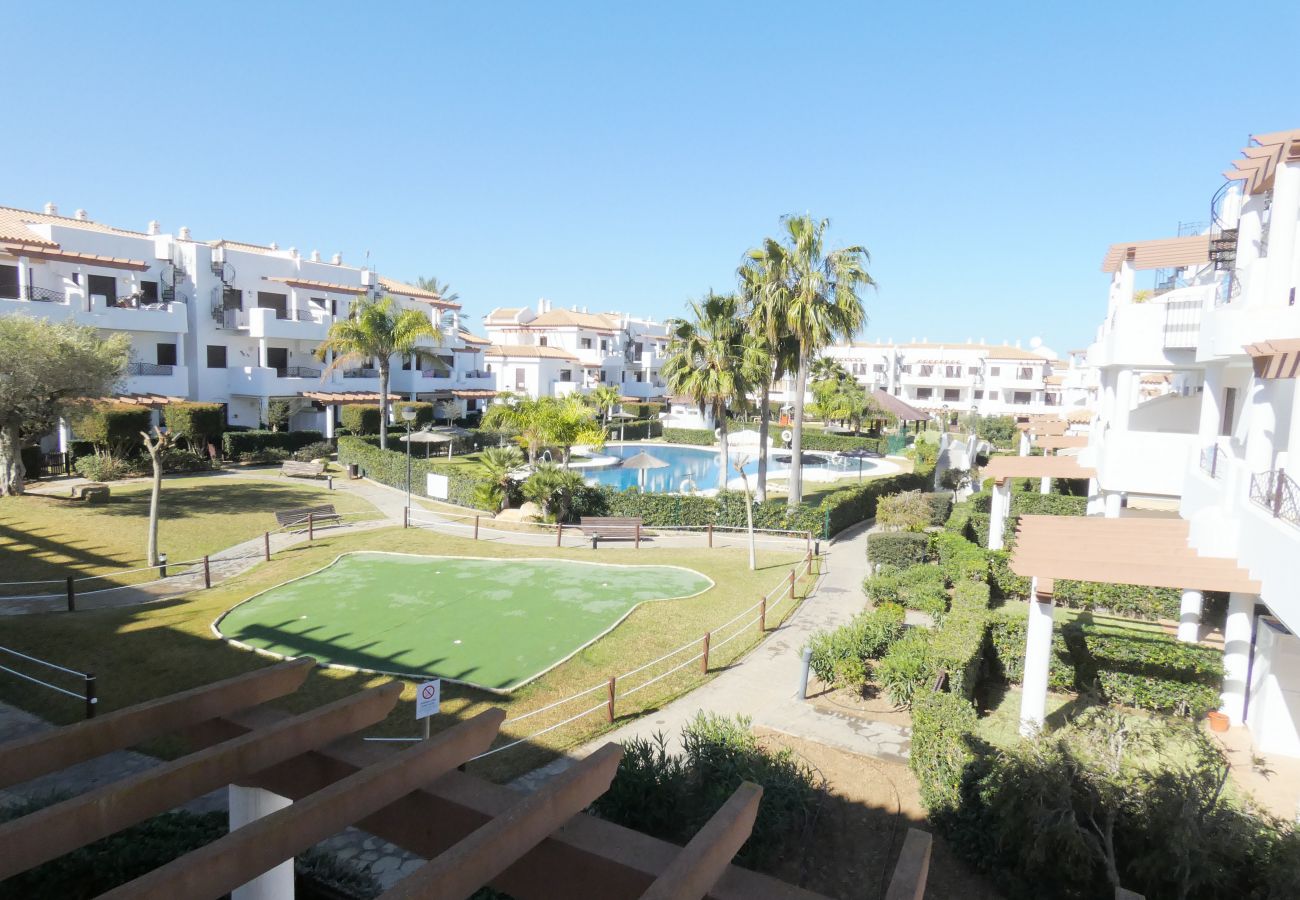 Apartment in Chiclana de la Frontera - Apartamento acogedor - R003 Coto de Sancti Petri