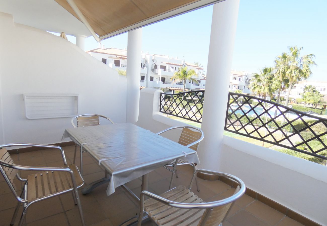 Apartment in Chiclana de la Frontera - Apartamento acogedor - R003 Coto de Sancti Petri