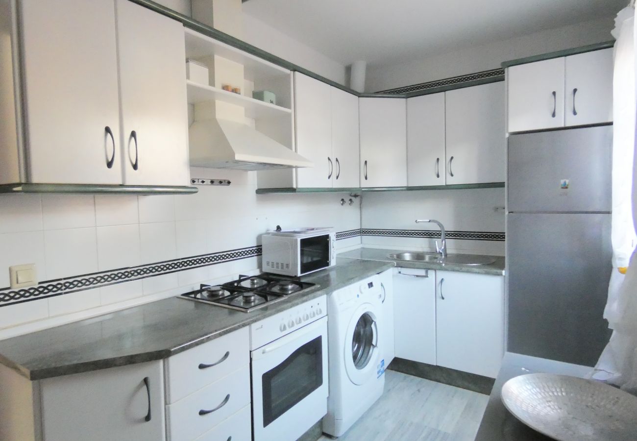 Terraced House in Chiclana de la Frontera - Apartamento en Residencial - R023 La Serena