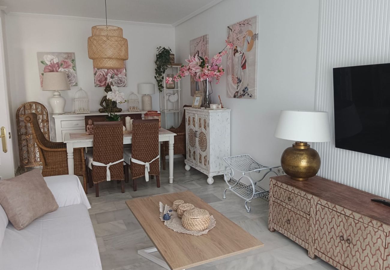 Cottage in Chiclana de la Frontera - R103 Chalet Alcalde de Zalamea
