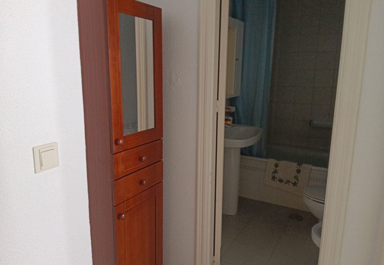 Apartment in Chiclana de la Frontera - Apartamento planta baja - R277 Urbanización La Almadraba