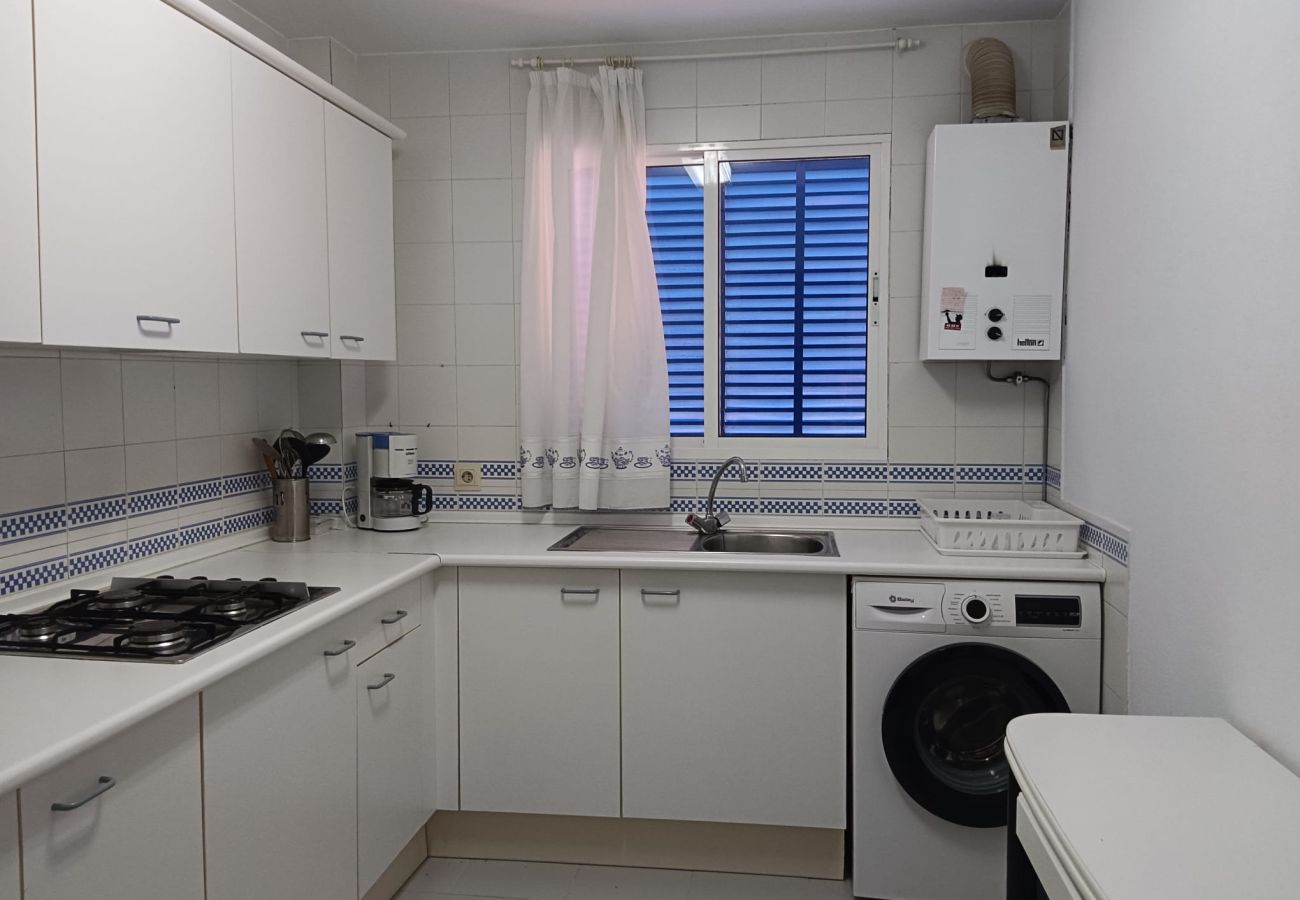 Apartment in Chiclana de la Frontera - Apartamento planta baja - R277 Urbanización La Almadraba