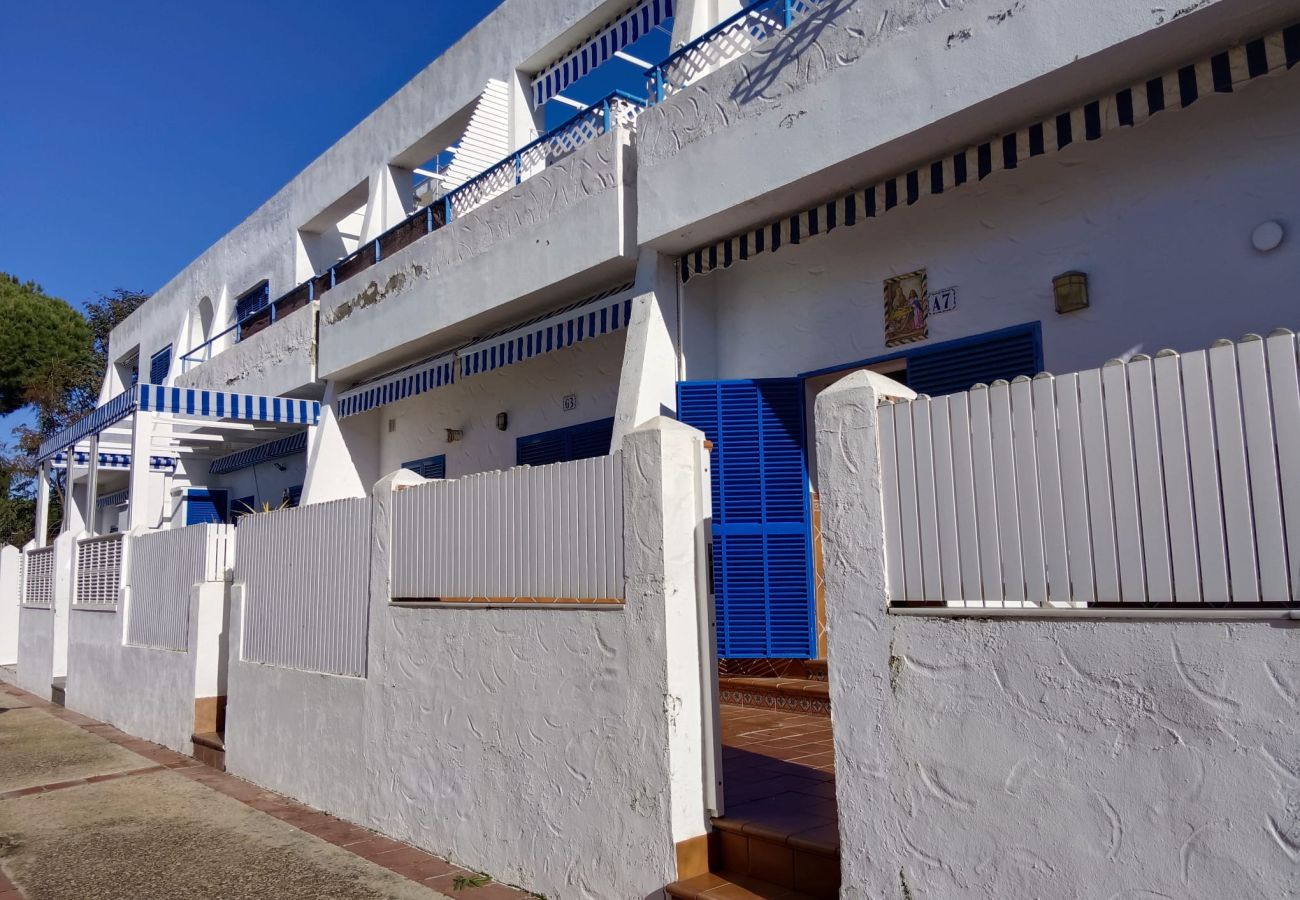 Apartment in Chiclana de la Frontera - Apartamento planta baja - R277 Urbanización La Almadraba