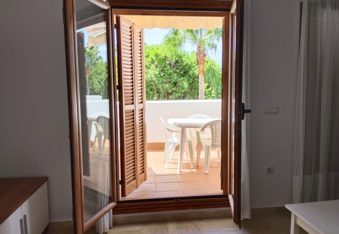 Apartment in Chiclana de la Frontera - R017 Residencial La Carrajolilla